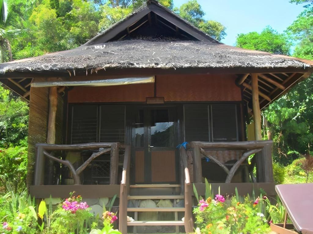 Secret Paradise Resort & Turtle Sanctuary サン・ヴィチェンテ エクステリア 写真
