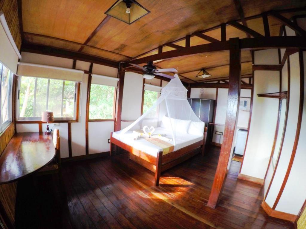 Secret Paradise Resort & Turtle Sanctuary サン・ヴィチェンテ エクステリア 写真